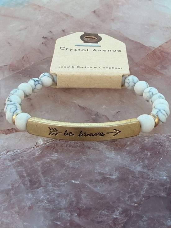 Crystal Avenue Jewelry - Crystal Avenue "Be Brave" Inspirational Howlite Beaded Stretch Bracelet